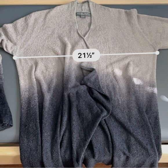 Barefoot Dreams Bamboo Chic Lite Calypso Ombre Cardigan Pewter Grey Navy - Picture 10 of 13